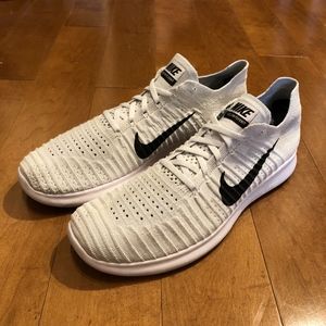 Men's Nike Free RN Flyknit Running Shoes - 10.5